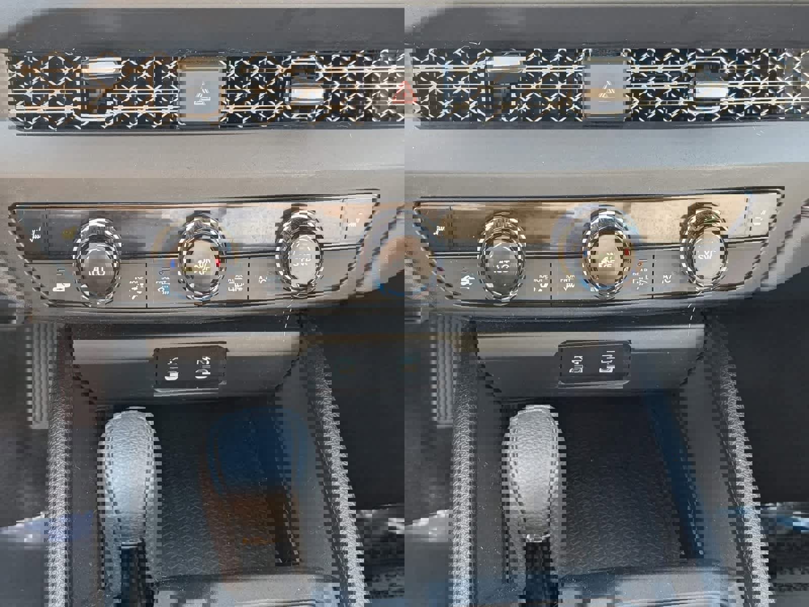 Certified 2024 Honda Accord EX image 24