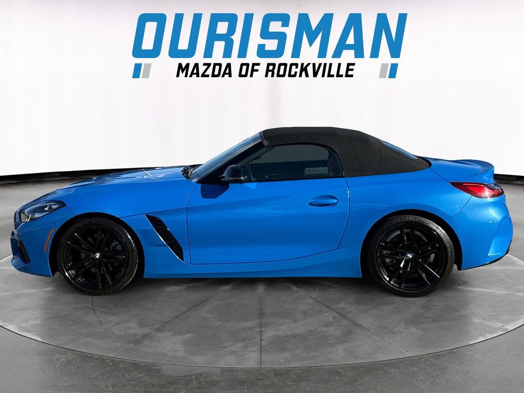 Used 2022 BMW Z4 sDrive30i w/ M Sport Package image 3