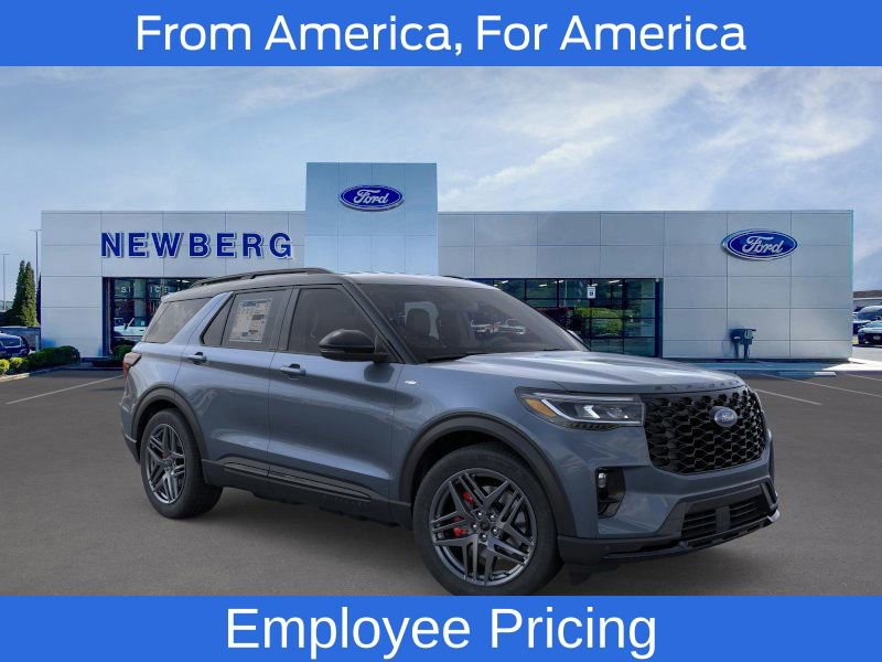 New 2025 Ford Explorer ST-Line w/ Premium Package