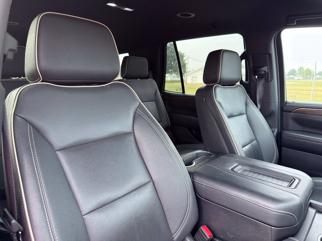 Used 2024 Chevrolet Tahoe Premier AWD/4WD image 36