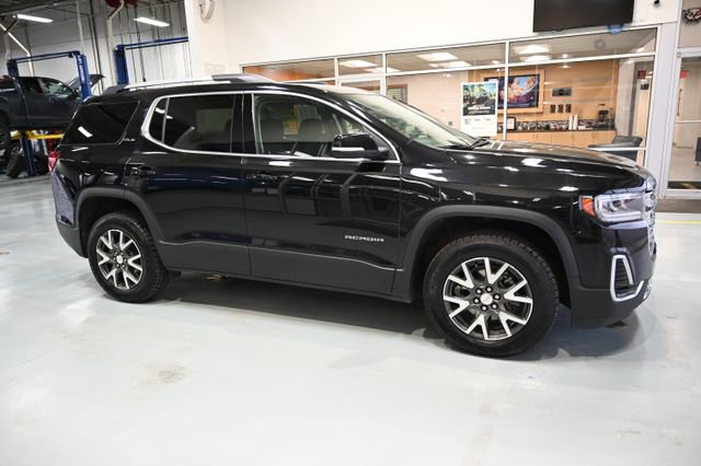 Used 2021 GMC Acadia SLE w/ Driver Convenience Package FWD image 4