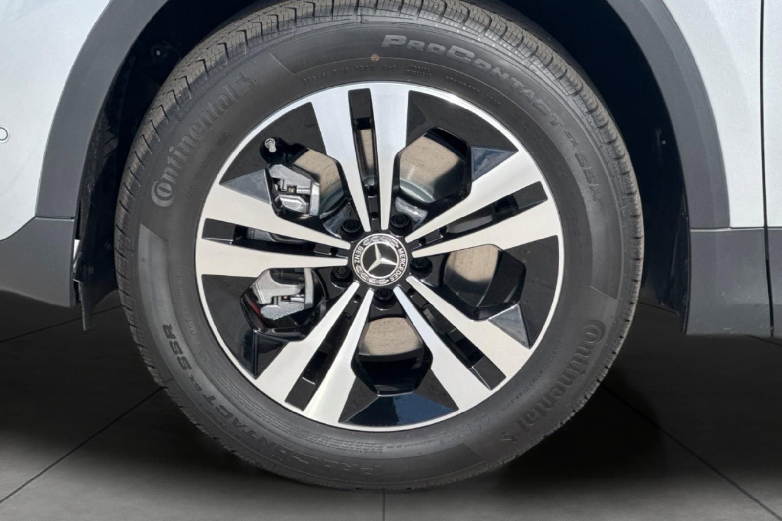 New 2026 Mercedes-Benz GLA 250 image 3