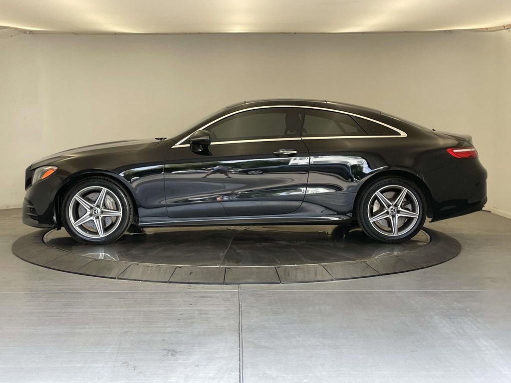 Used 2018 Mercedes-Benz E 400 4MATIC Coupe image 2