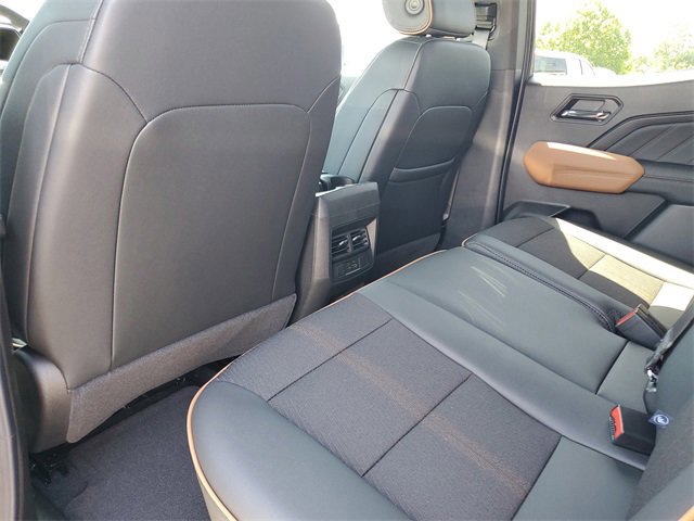 New 2025 GMC Canyon AT4 w/ Nightfall Edition image 21