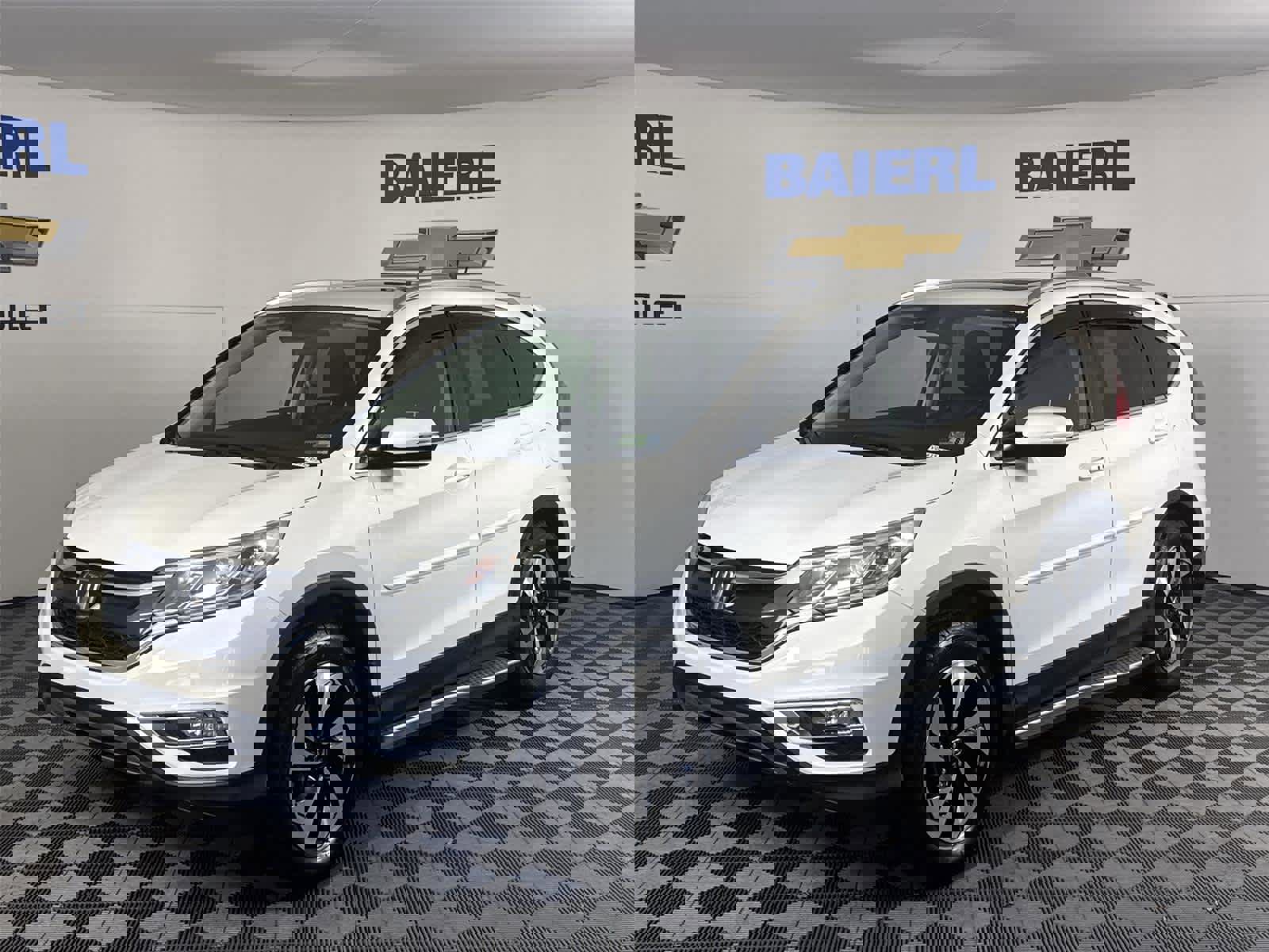 Used 2015 Honda CR-V Touring image 1