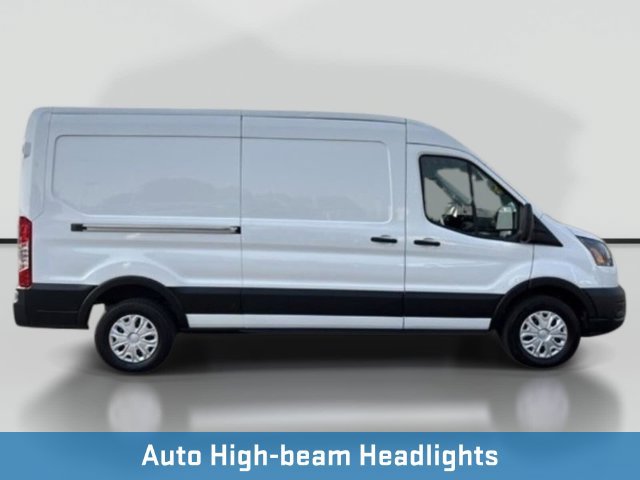 Used 2023 Ford E-Transit Medium Roof RWD image 8