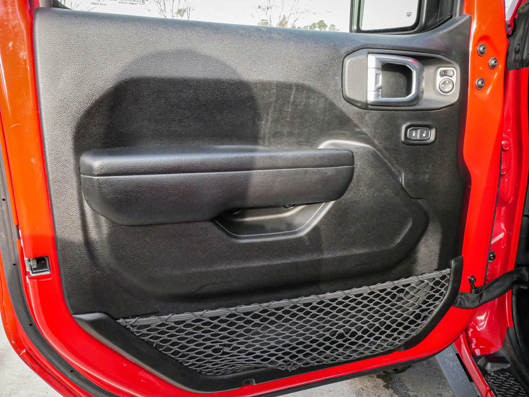 Used 2021 Jeep Gladiator Rubicon w/ LED Lighting Group AWD/4WD image 14