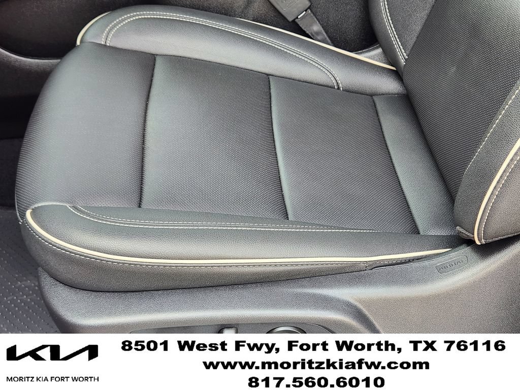 Used 2026 Chevrolet Suburban Premier w/ Sun And Tow Package AWD/4WD image 23