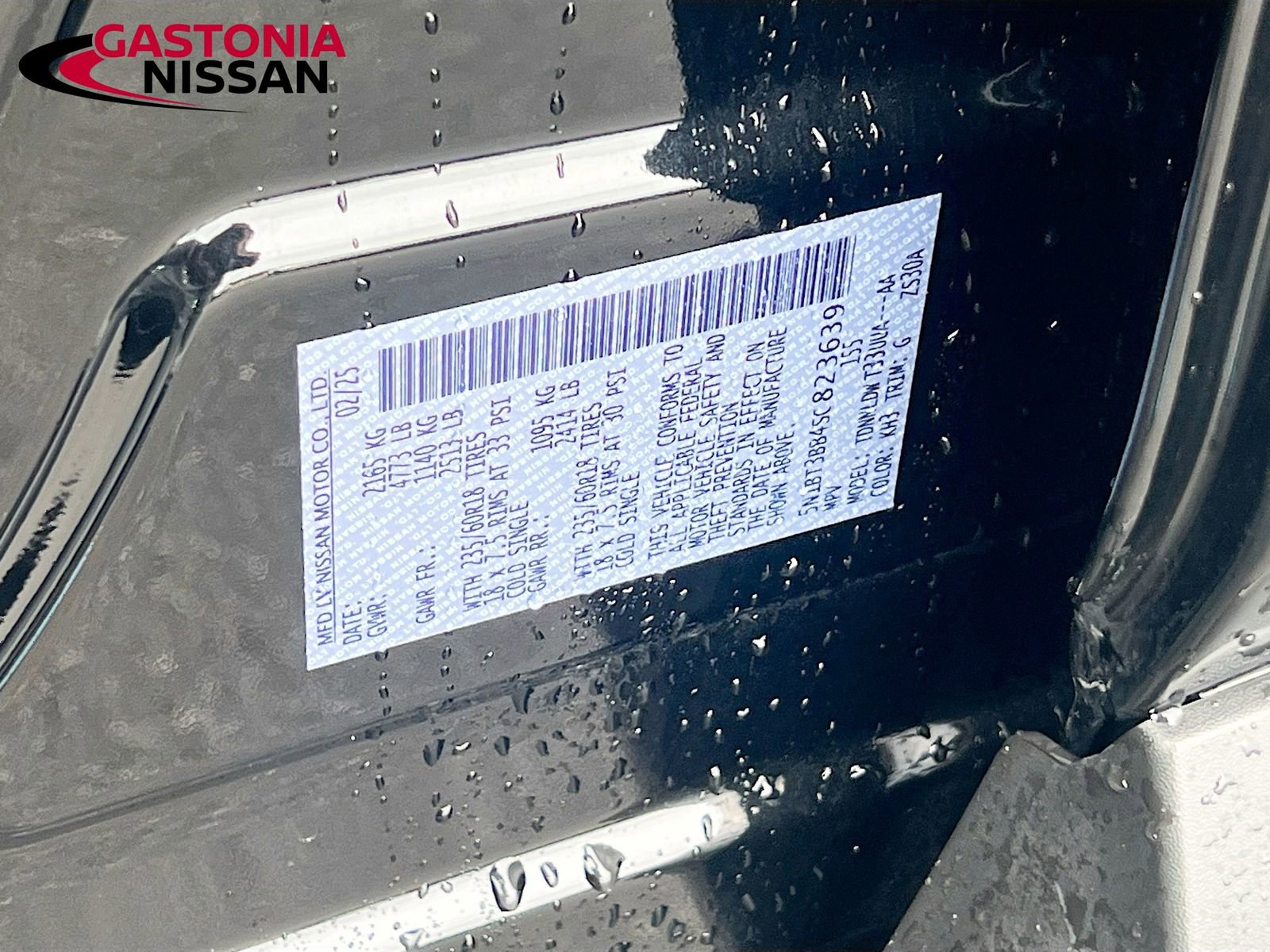 Used 2025 Nissan Rogue SV AWD/4WD image 40