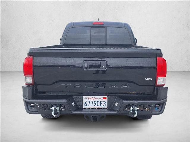 Used 2018 Toyota Tacoma SR5 image 6