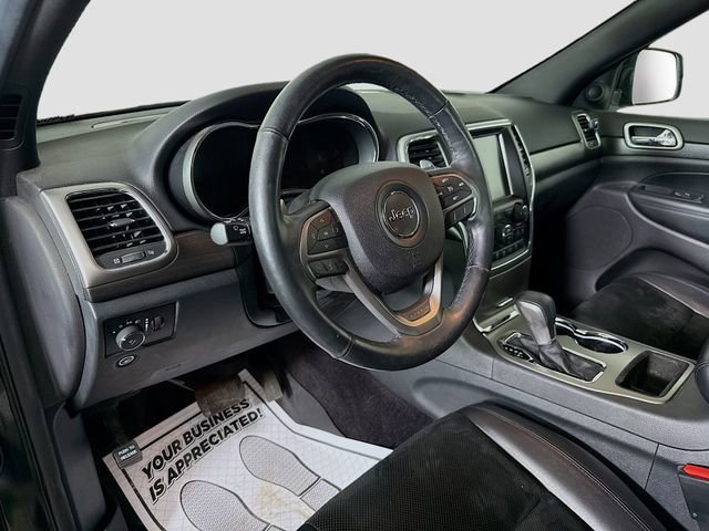 Used 2017 Jeep Grand Cherokee Altitude image 9