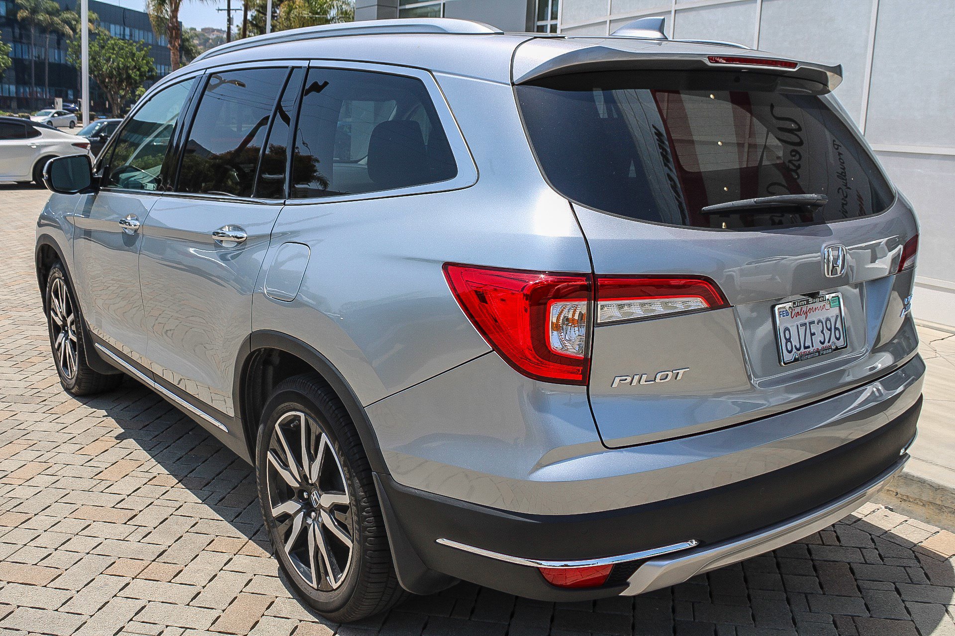 Used 2019 Honda Pilot Elite image 9