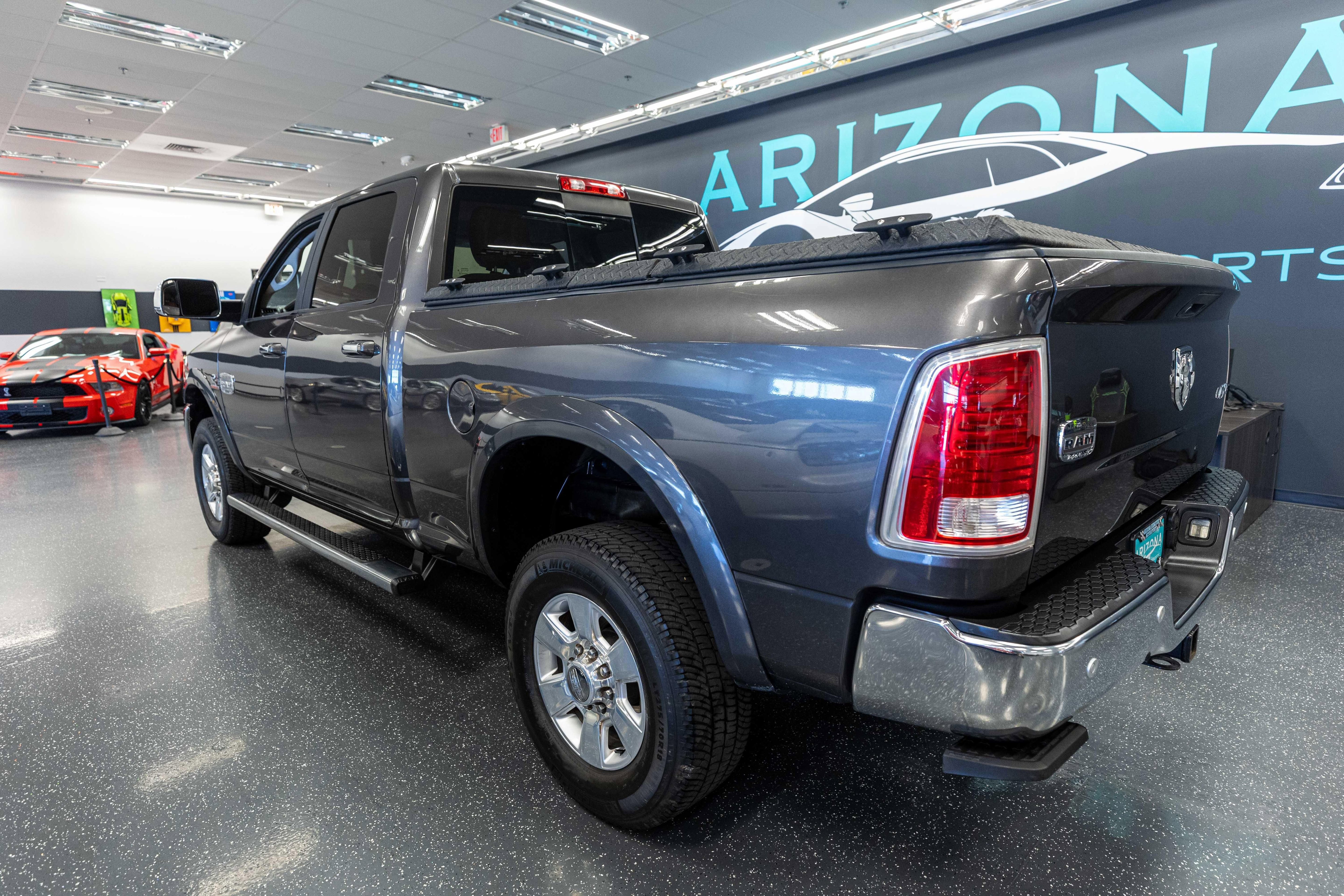 Used 2016 RAM 2500 Longhorn w/ Convenience Group AWD/4WD image 9