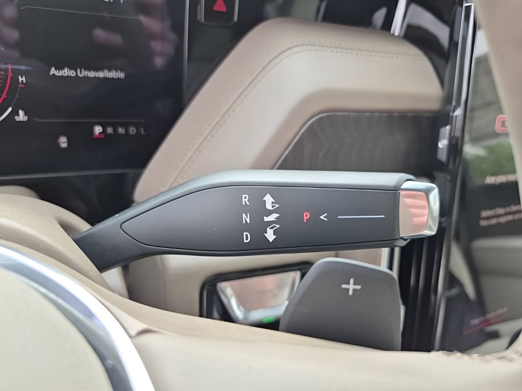 New 2026 GMC Yukon XL Denali w/ Sun & Power Step Package AWD/4WD image 42
