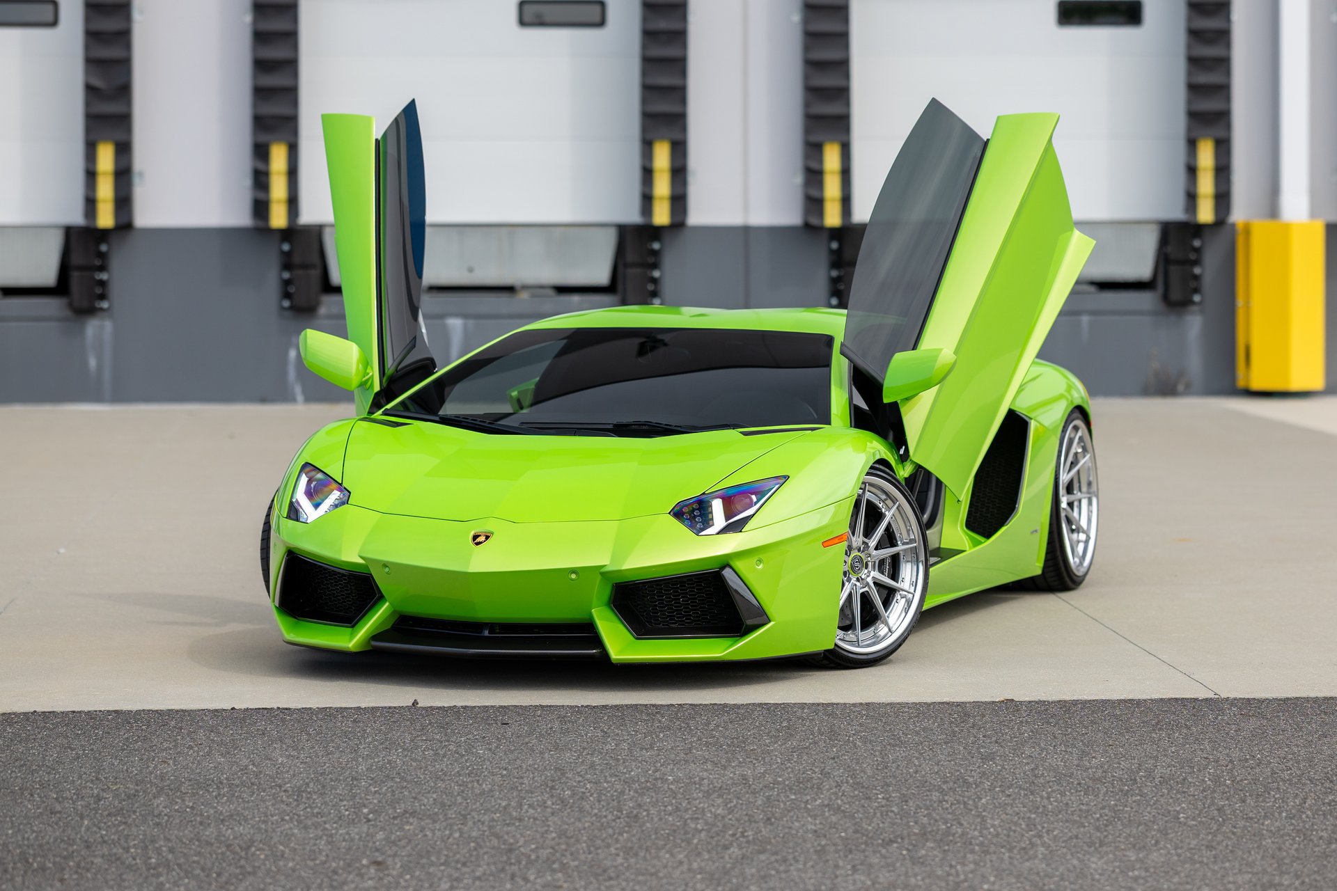 Used 2013 Lamborghini Aventador LP 700-4 AWD/4WD image 11