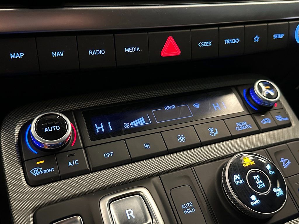 Used 2023 Hyundai Palisade SEL image 16