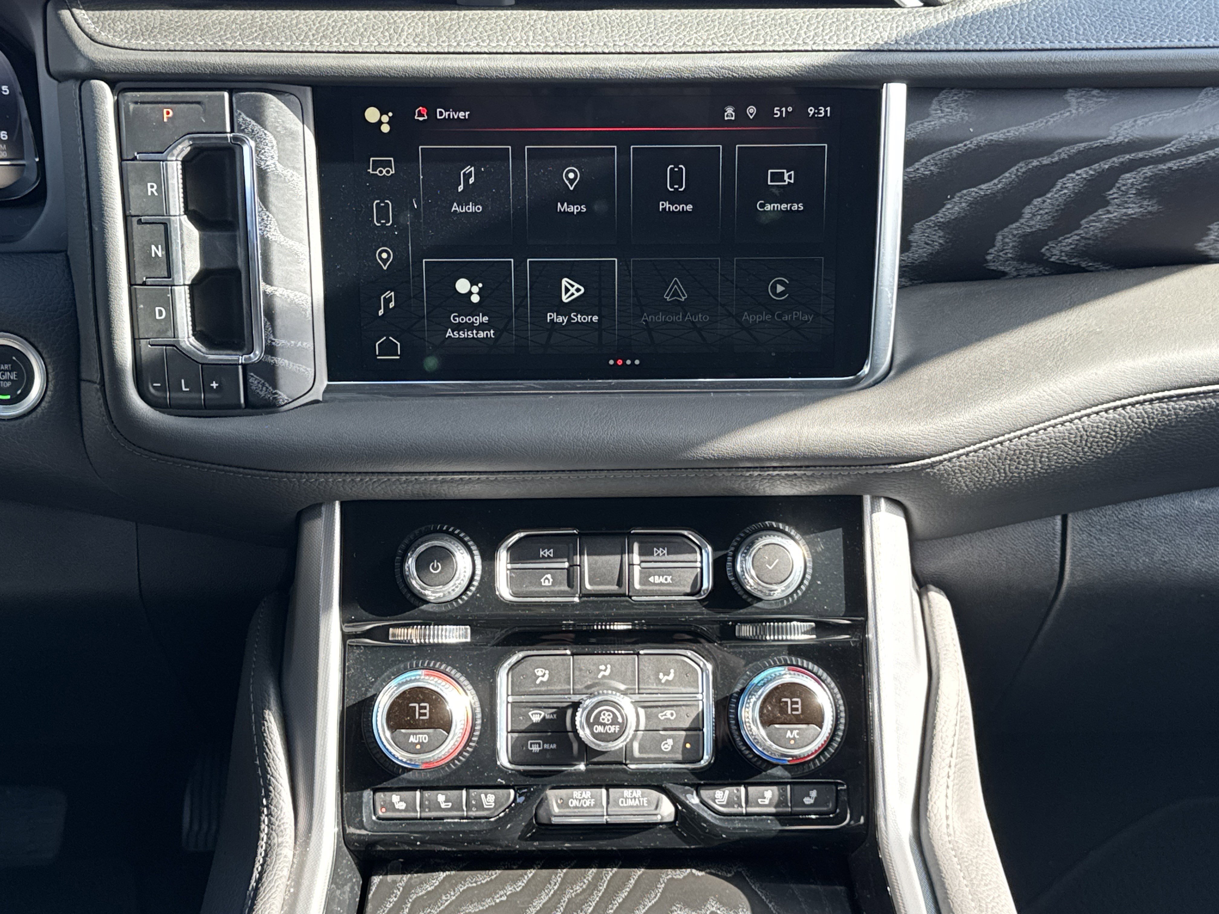 Used 2024 GMC Yukon XL Denali w/ Advanced Technology Package image 22