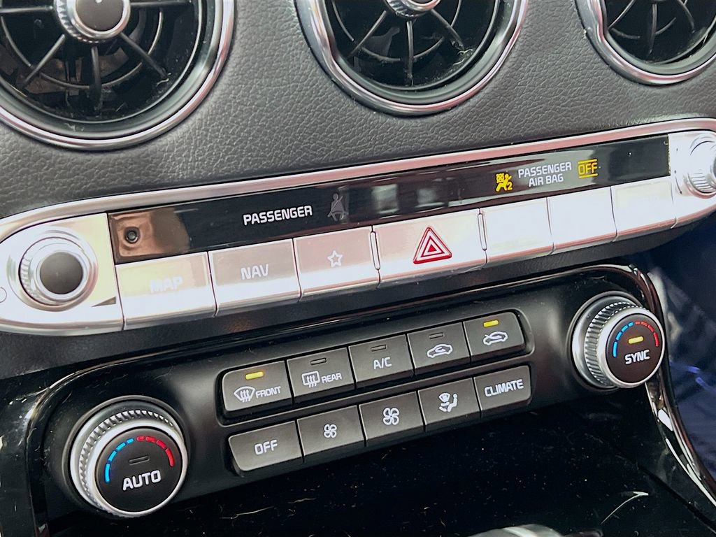 Used 2022 Kia Stinger GT-Line w/ Sun & Sound Package image 15