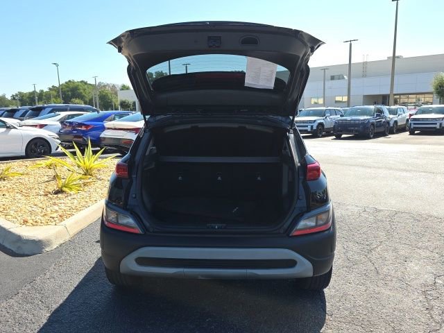 Certified 2023 Hyundai Kona SEL w/ Convenience Package FWD image 22