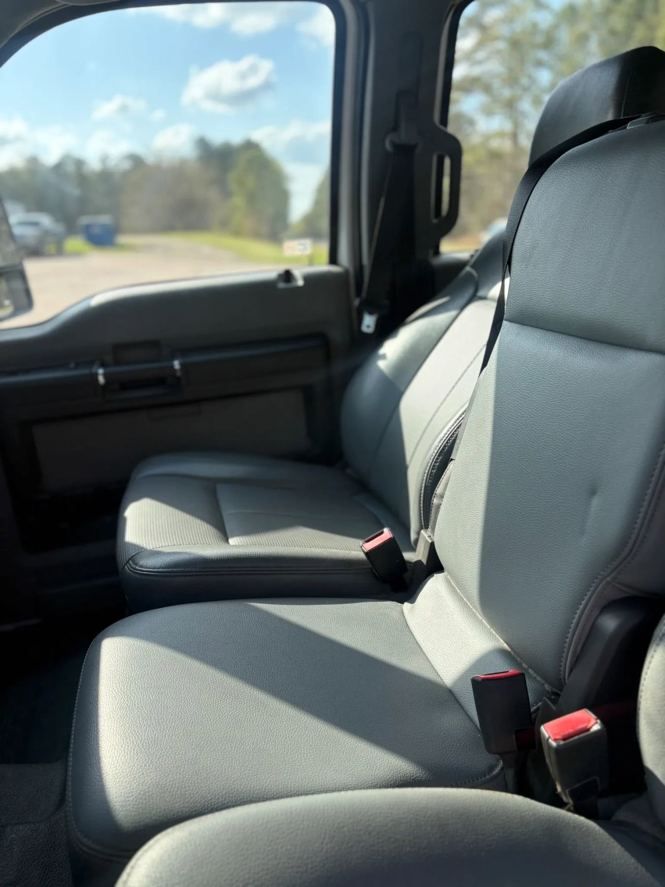 Used 2014 Ford F250 XL w/ Power Equipment Group image 38