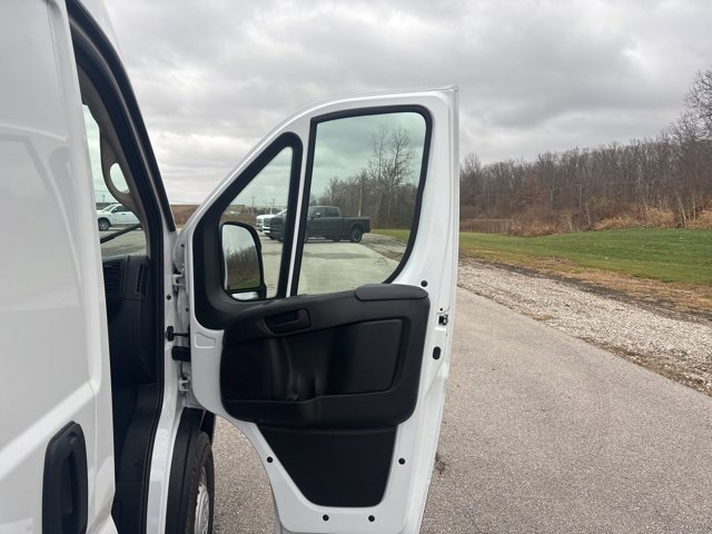 New 2026 RAM ProMaster 3500 w/ Convenience Group image 15