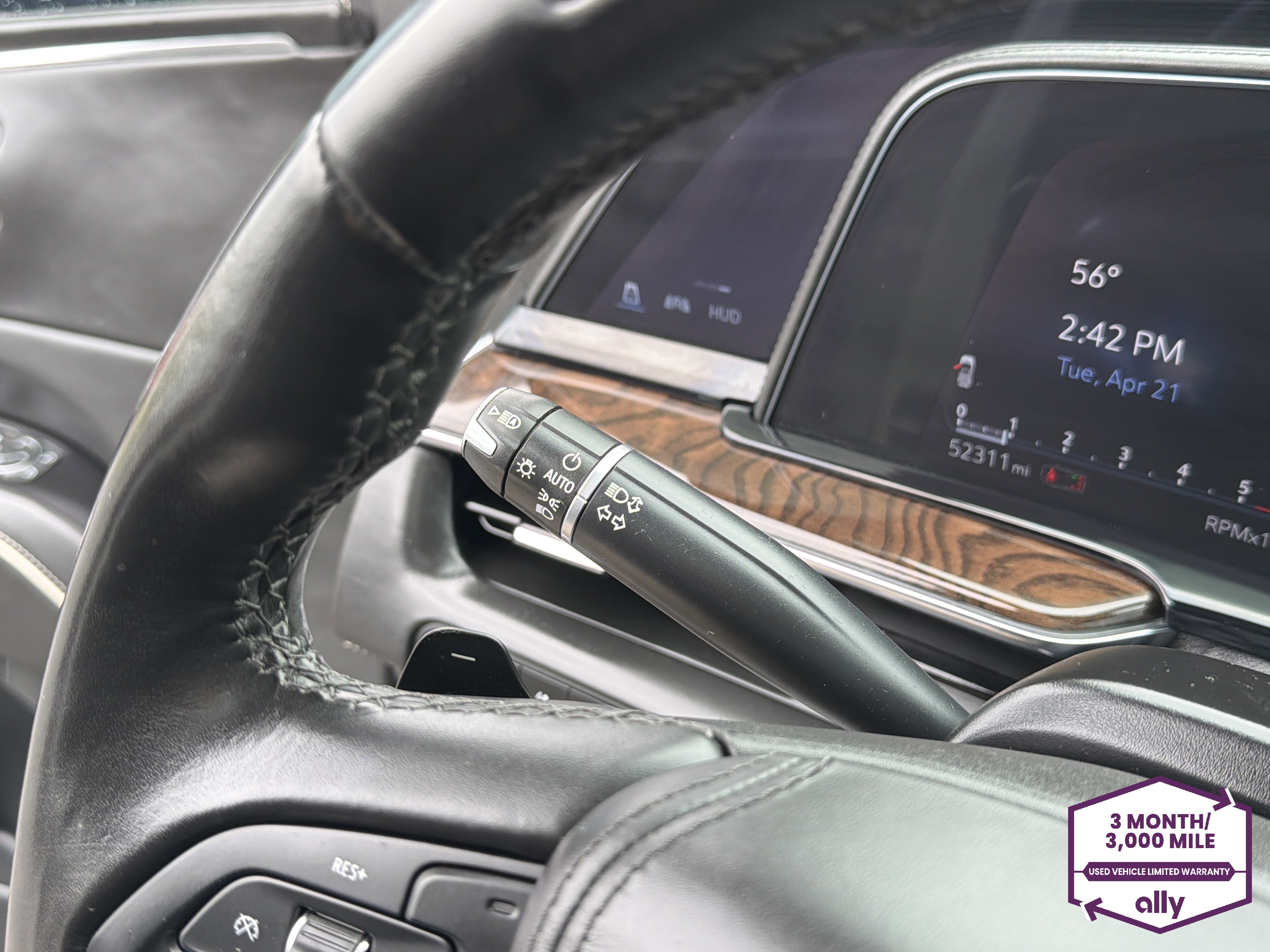 Used 2021 Cadillac Escalade ESV Sport Platinum w/ Heavy-Duty Trailer Package image 20