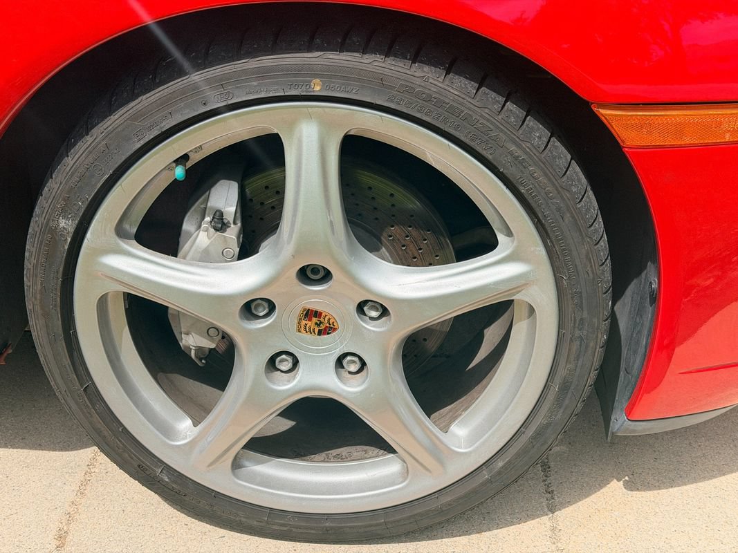 Used 2000 Porsche 911 Carrera 4 AWD/4WD image 10