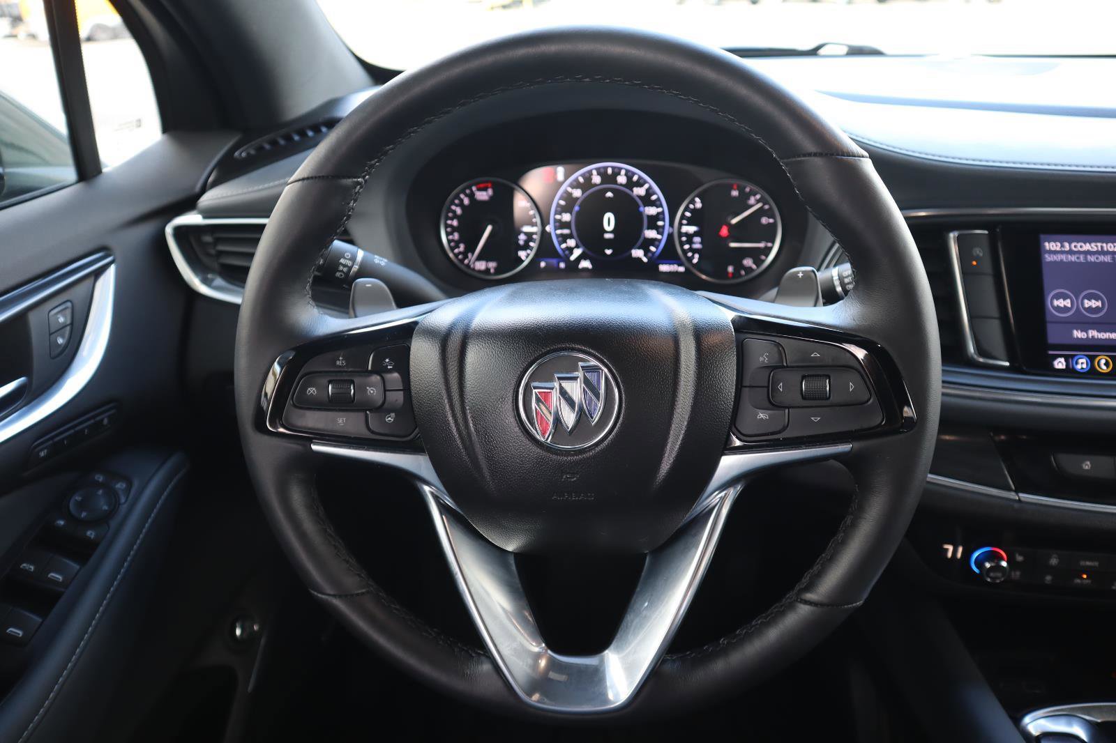 Used 2022 Buick Enclave Premium w/ Experience Buick Package image 22