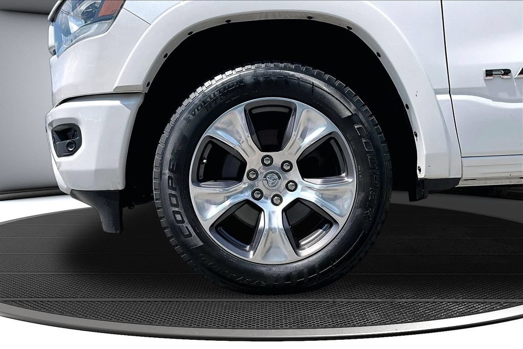 Used 2019 RAM 1500 Laramie w/ Sport Appearance Package AWD/4WD image 35
