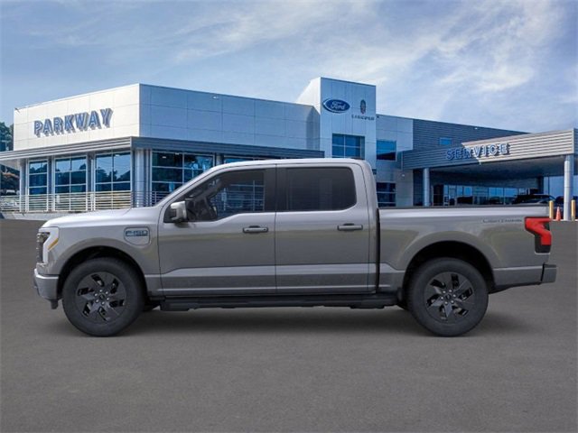 New 2025 Ford F150 Lightning Lariat image 3