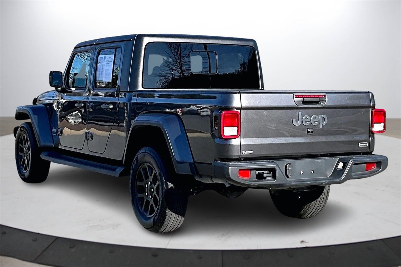 Certified 2023 Jeep Gladiator Overland image 7