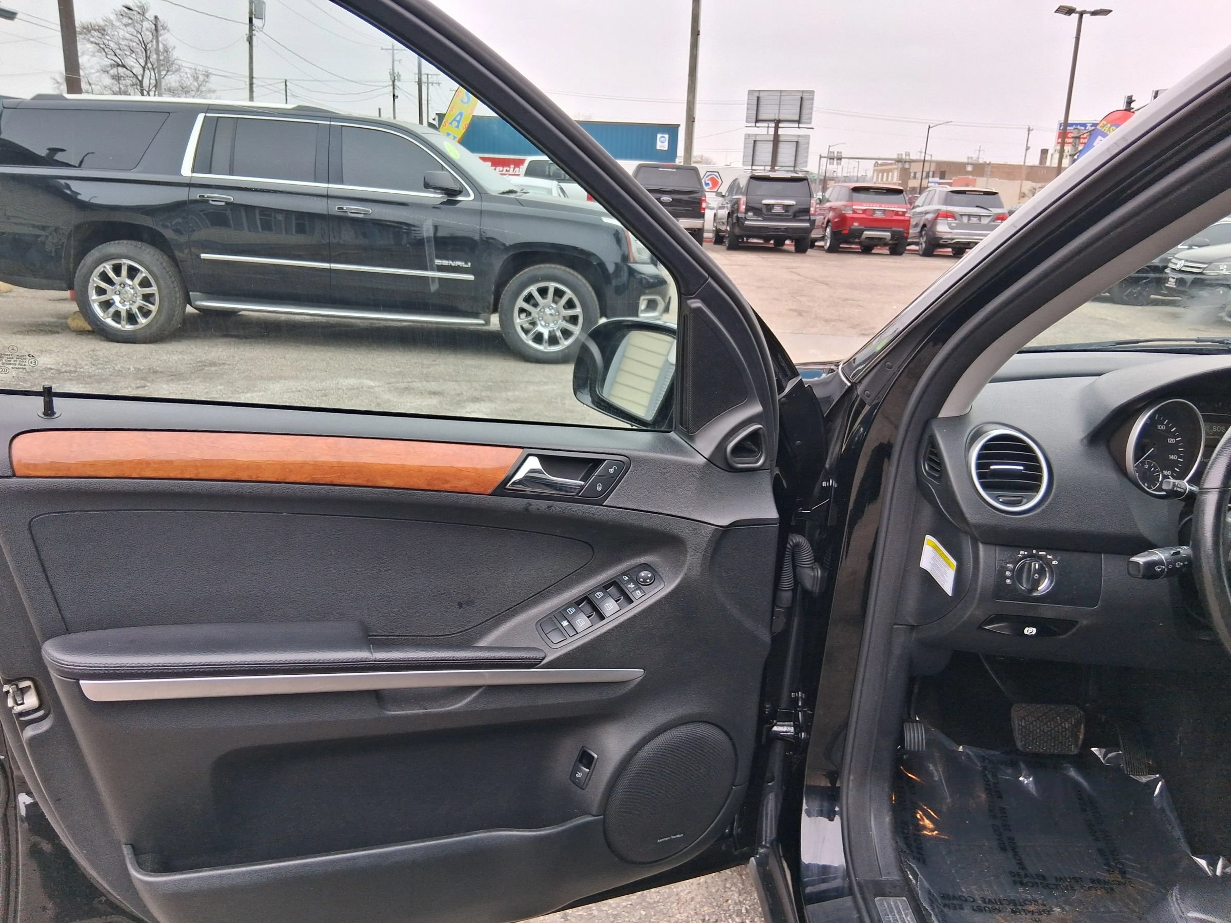 Used 2007 Mercedes-Benz ML 350 4MATIC image 13