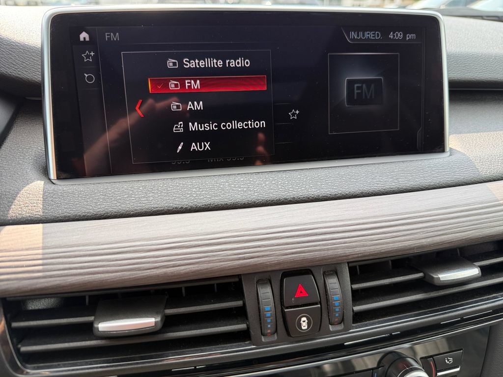 Used 2018 BMW X5 xDrive35i w/ M Sport Package AWD/4WD image 23