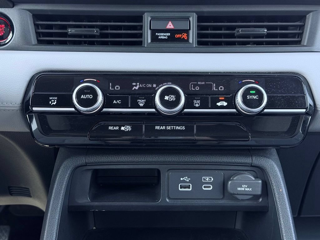 Used 2023 Honda Pilot LX image 38