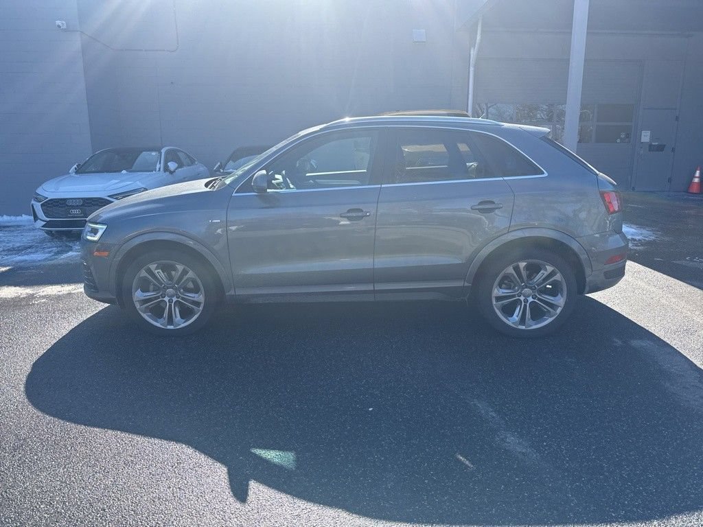 Used 2016 Audi Q3 2.0T Prestige AWD/4WD image 11