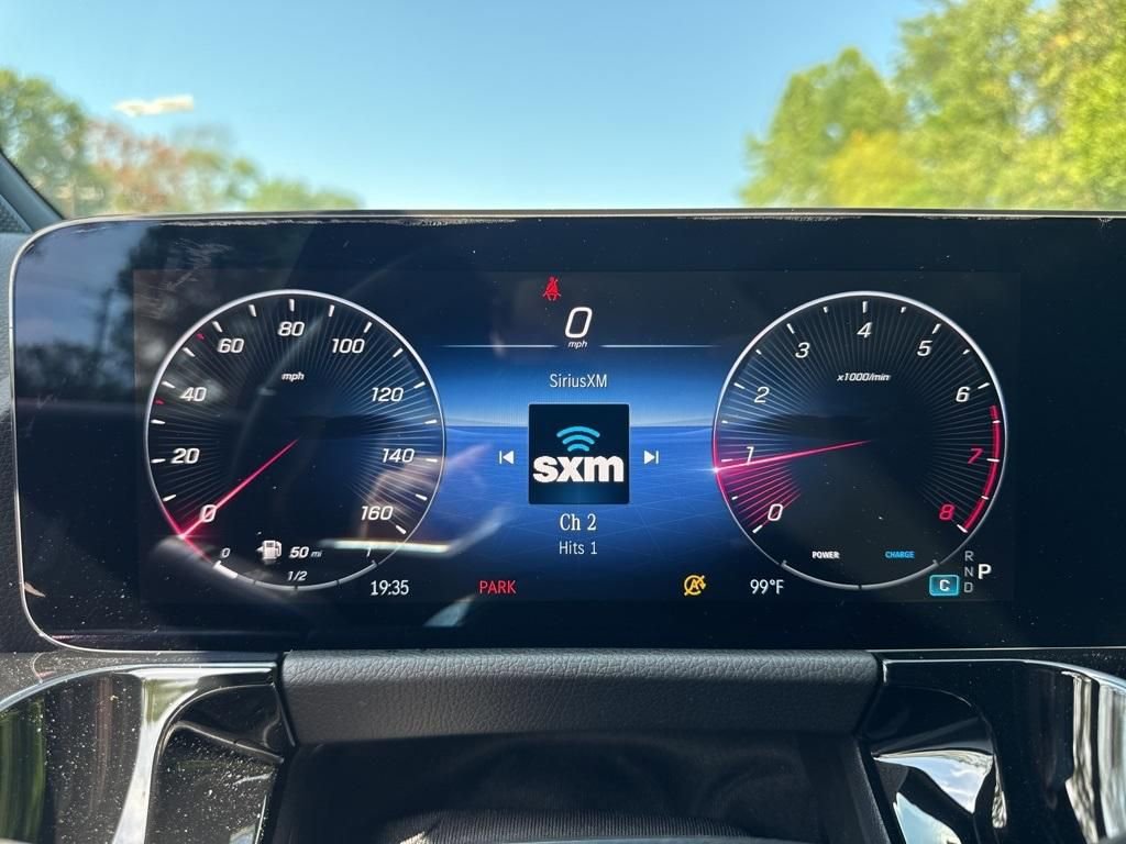 Used 2026 Mercedes-Benz GLA 250 4MATIC image 23
