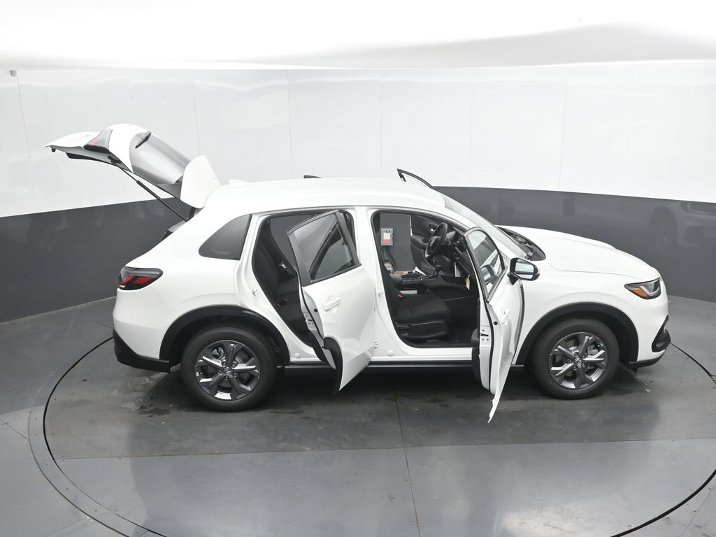 New 2027 Honda HR-V LX image 42