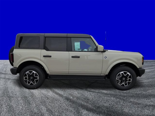 New 2026 Ford Bronco Outer Banks AWD/4WD image 3
