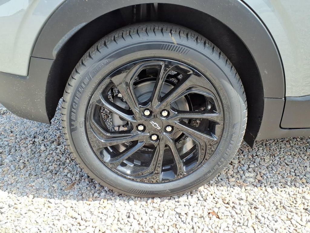 New 2027 Chevrolet Bolt RS w/ Technology Package image 10