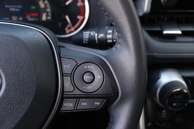 Certified 2025 Toyota RAV4 XLE Premium image 14