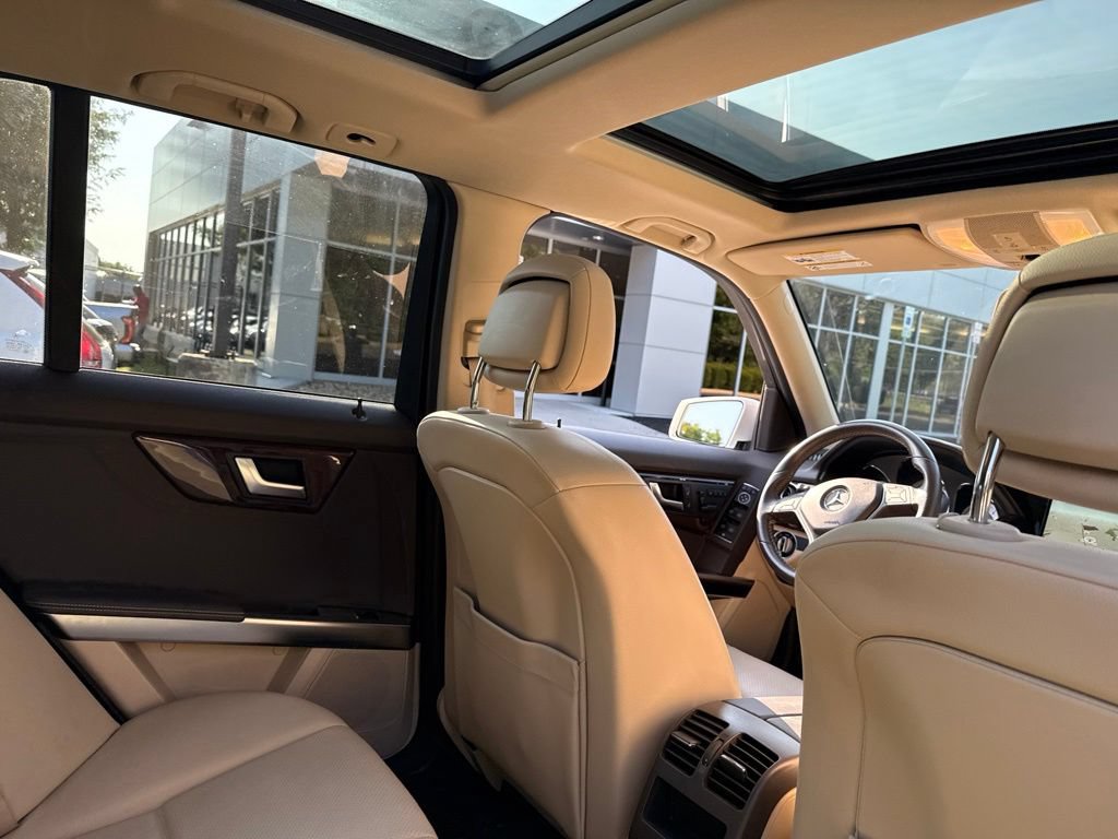 Used 2014 Mercedes-Benz GLK 350 4MATIC image 9