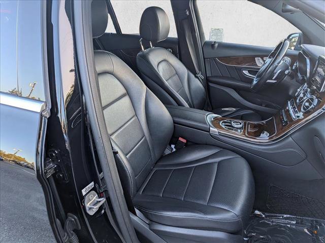 Used 2018 Mercedes-Benz GLC 350e 4MATIC image 21