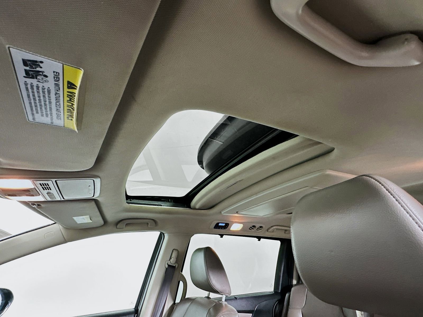 Used 2015 Honda Odyssey Touring image 22