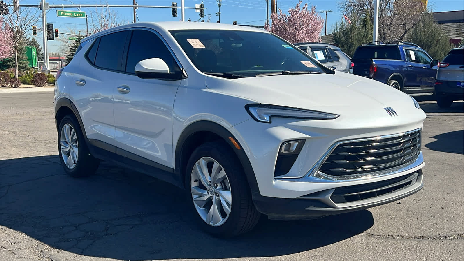 Used 2024 Buick Encore GX Preferred w/ Comfort Package image 3