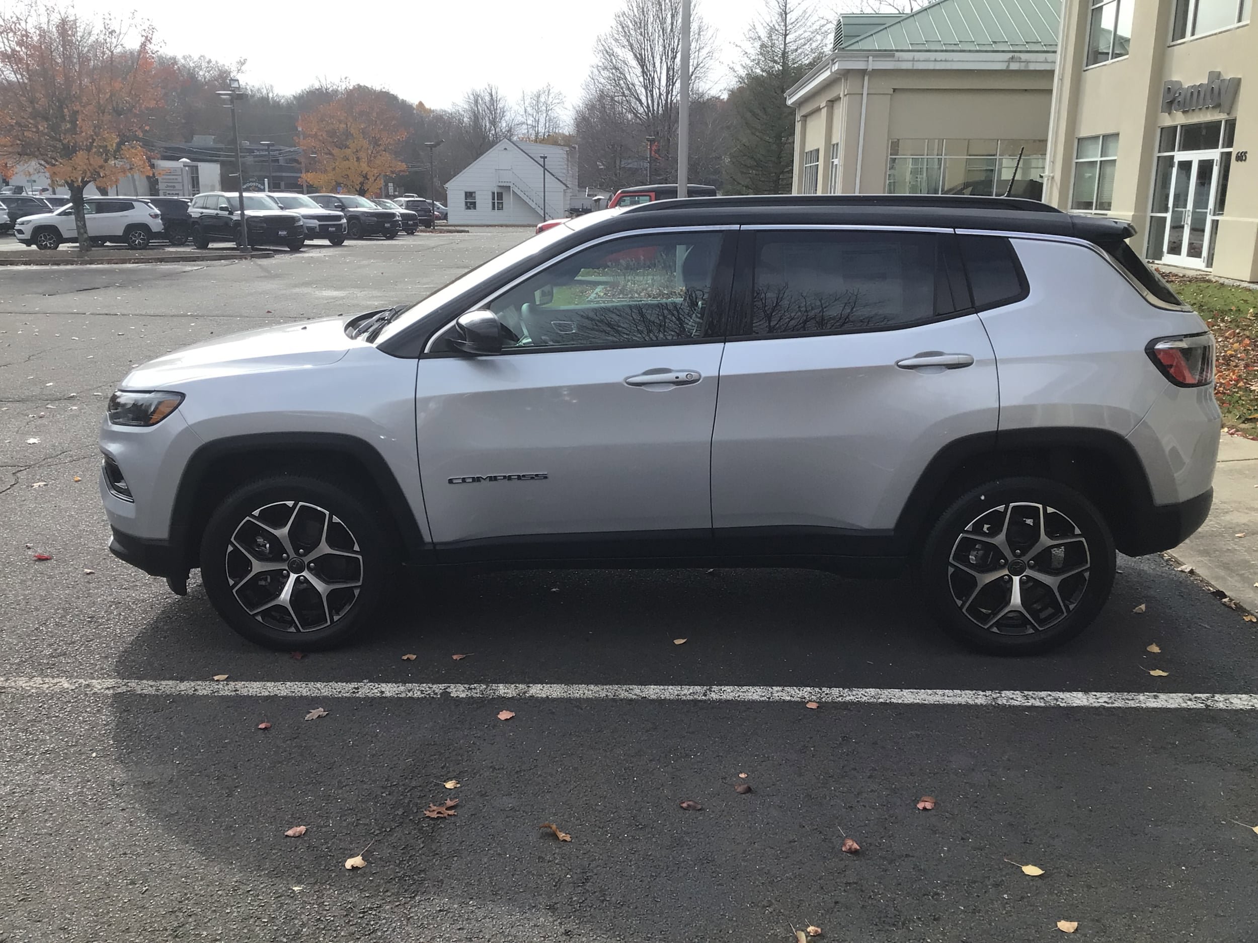 New 2026 Jeep Compass Limited w/ Sun, Sound & Navigation Group image 4