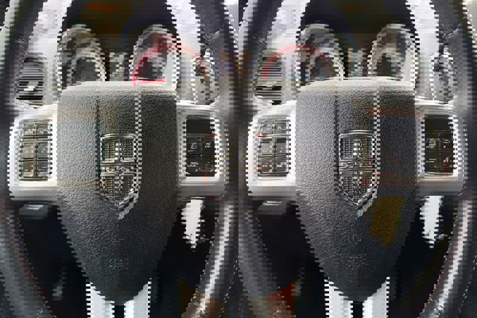 Used 2015 Dodge Grand Caravan R/T image 24