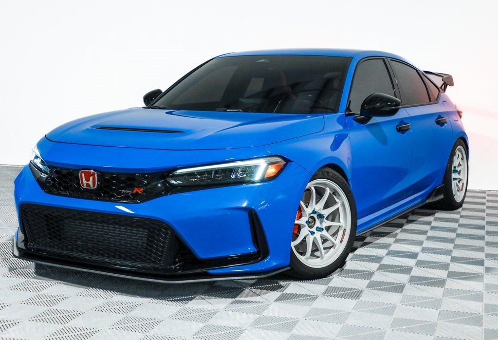 Used 2024 Honda Civic Type R image 10