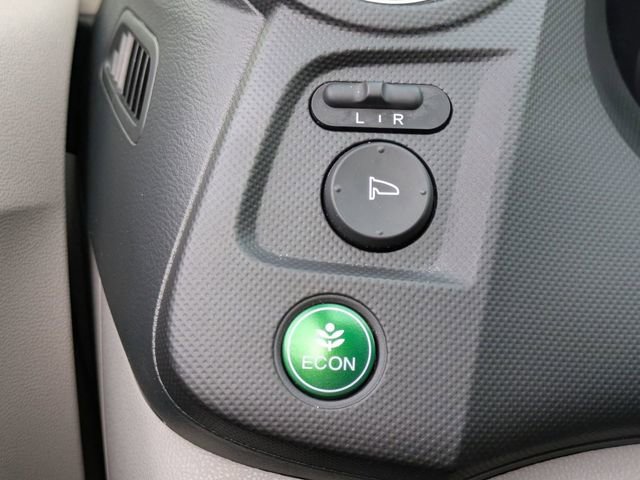Used 2014 Honda Insight EX image 22