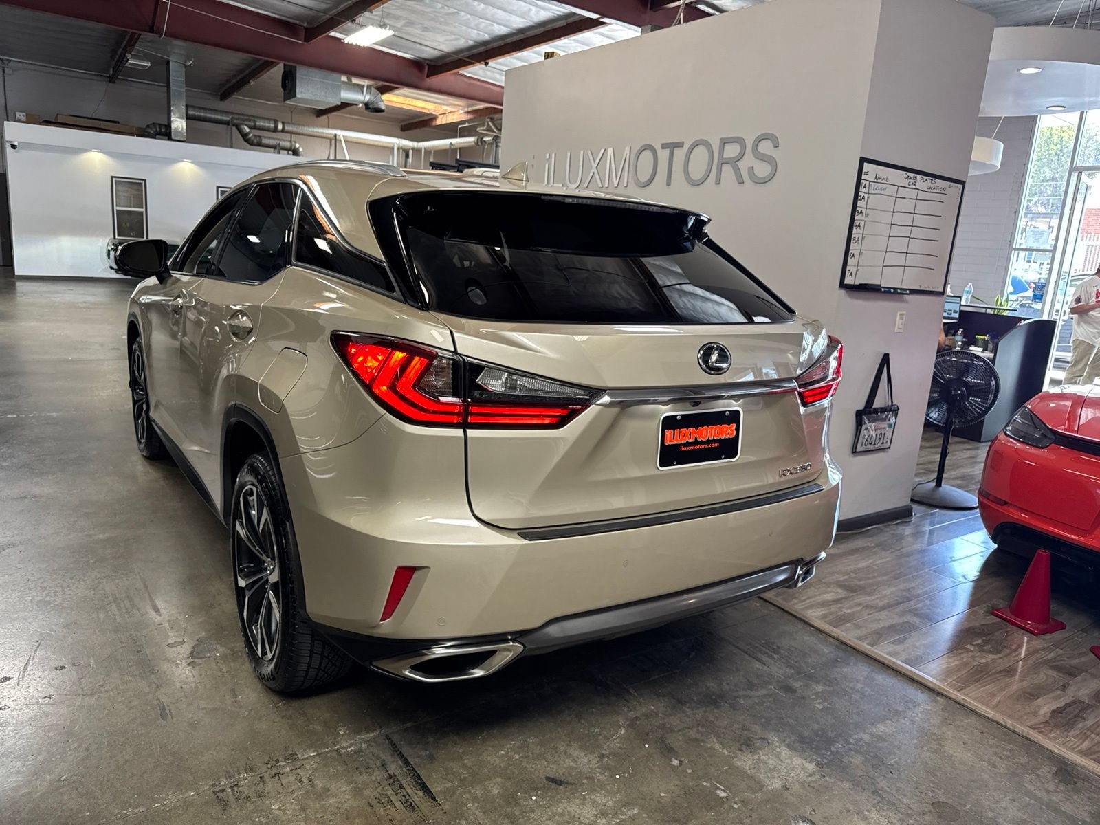 Used 2018 Lexus RX 350 FWD w/ Premium Package image 17
