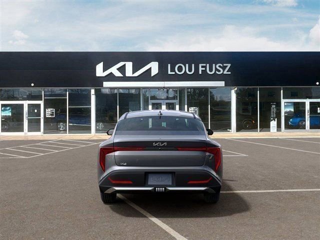 New 2026 Kia K4 FWD image 5
